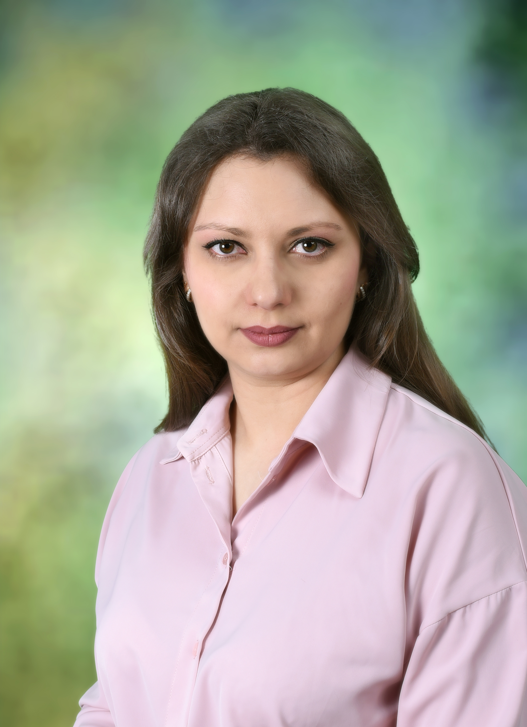 УСТЬЯНОВА ИРИНА ИГОРЕВНА